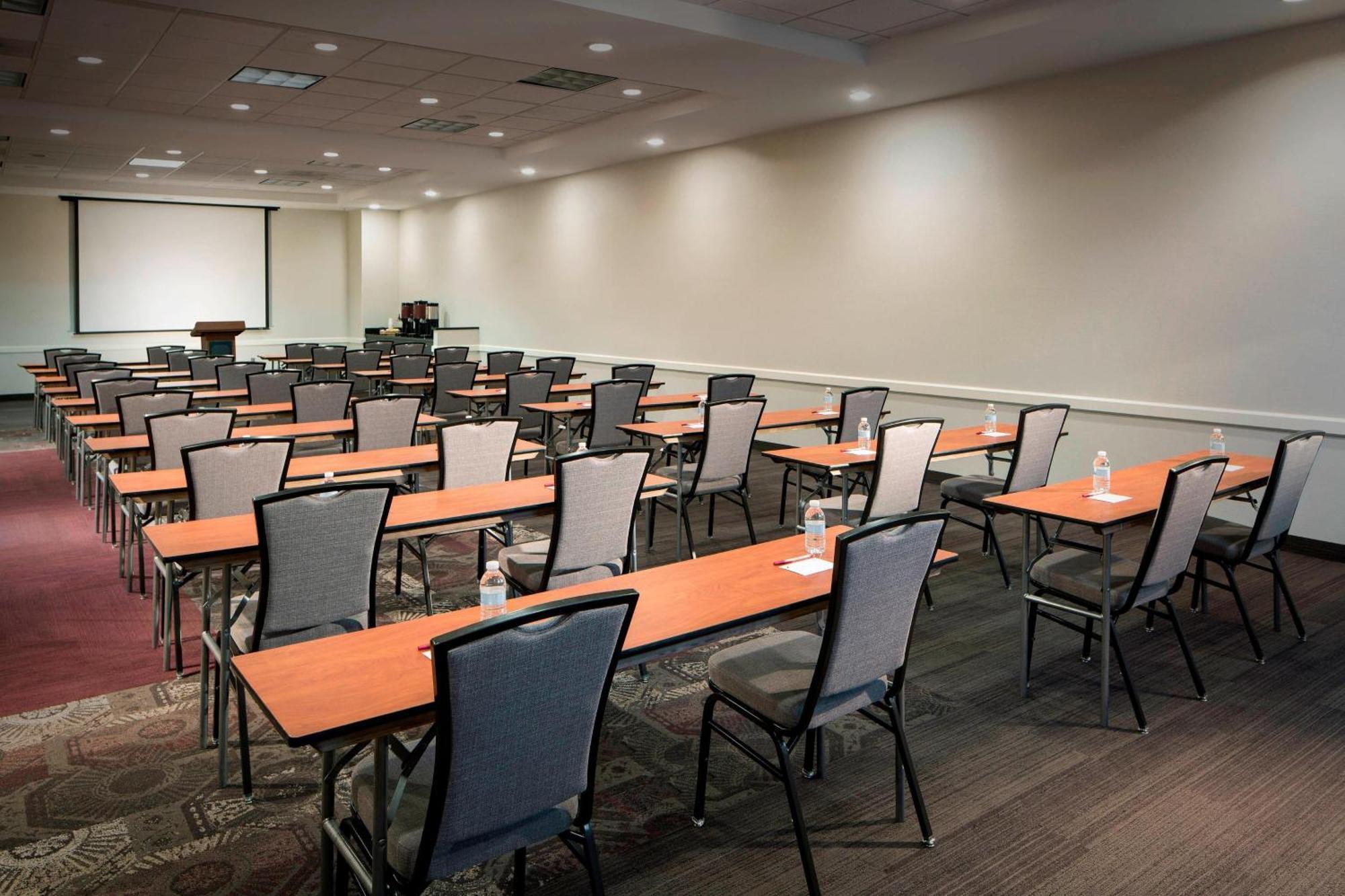Residence Inn By Marriott Tallahassee Universities At The Capitol Exterior photo